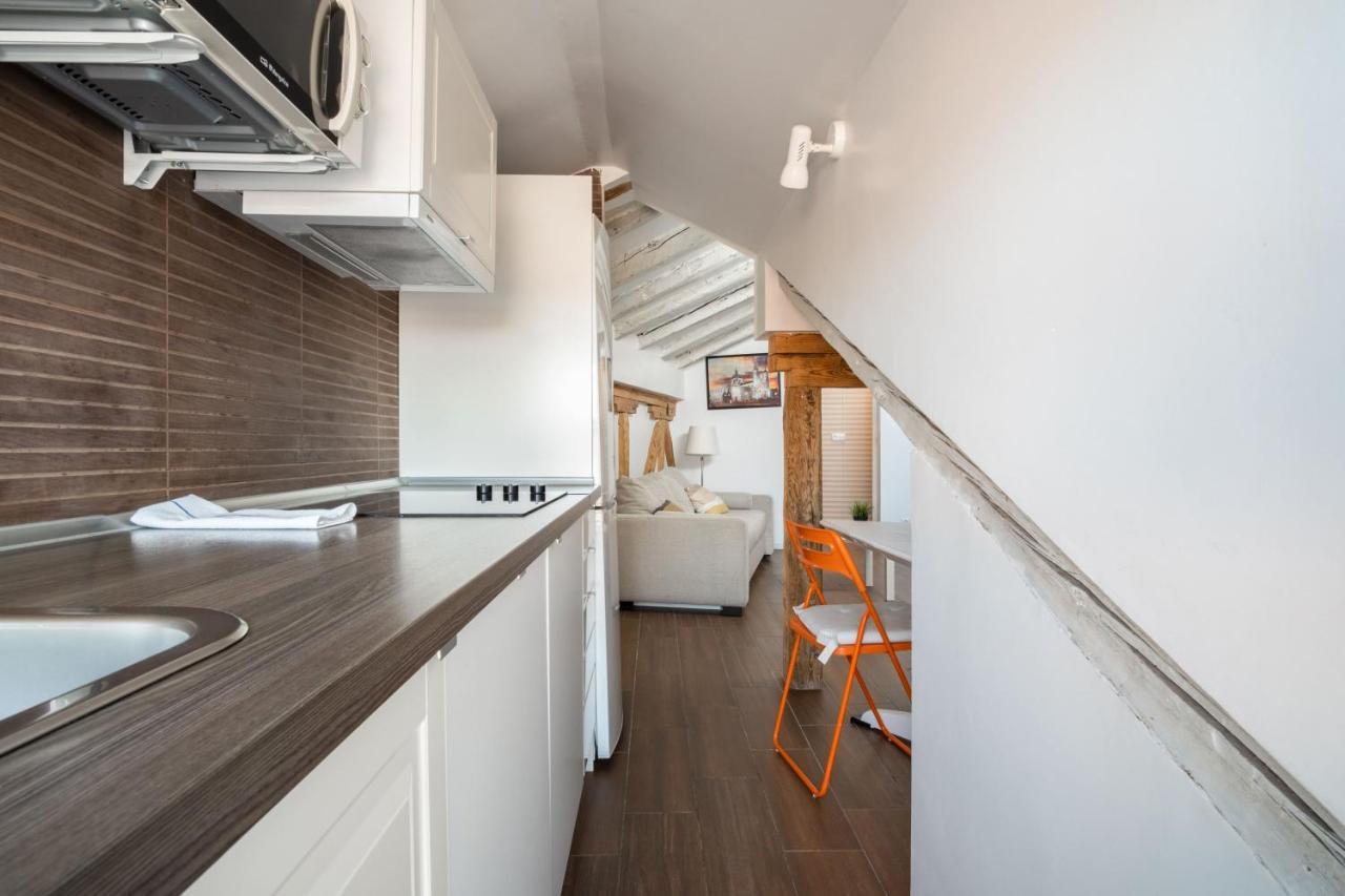 Minty Stay - Plaza Mayor 1 Bd Madrid Luaran gambar
