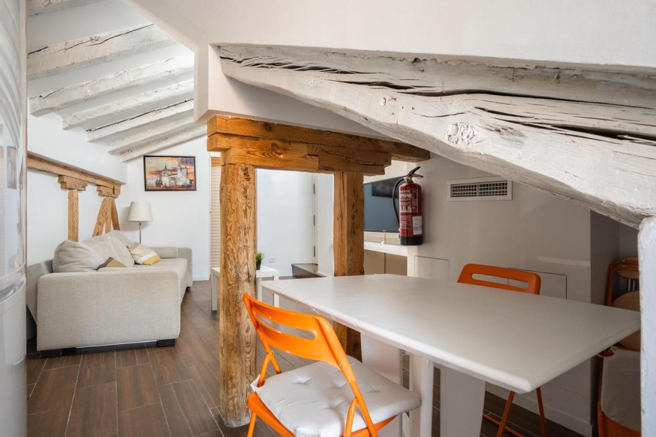 Minty Stay - Plaza Mayor 1 Bd Madrid Luaran gambar