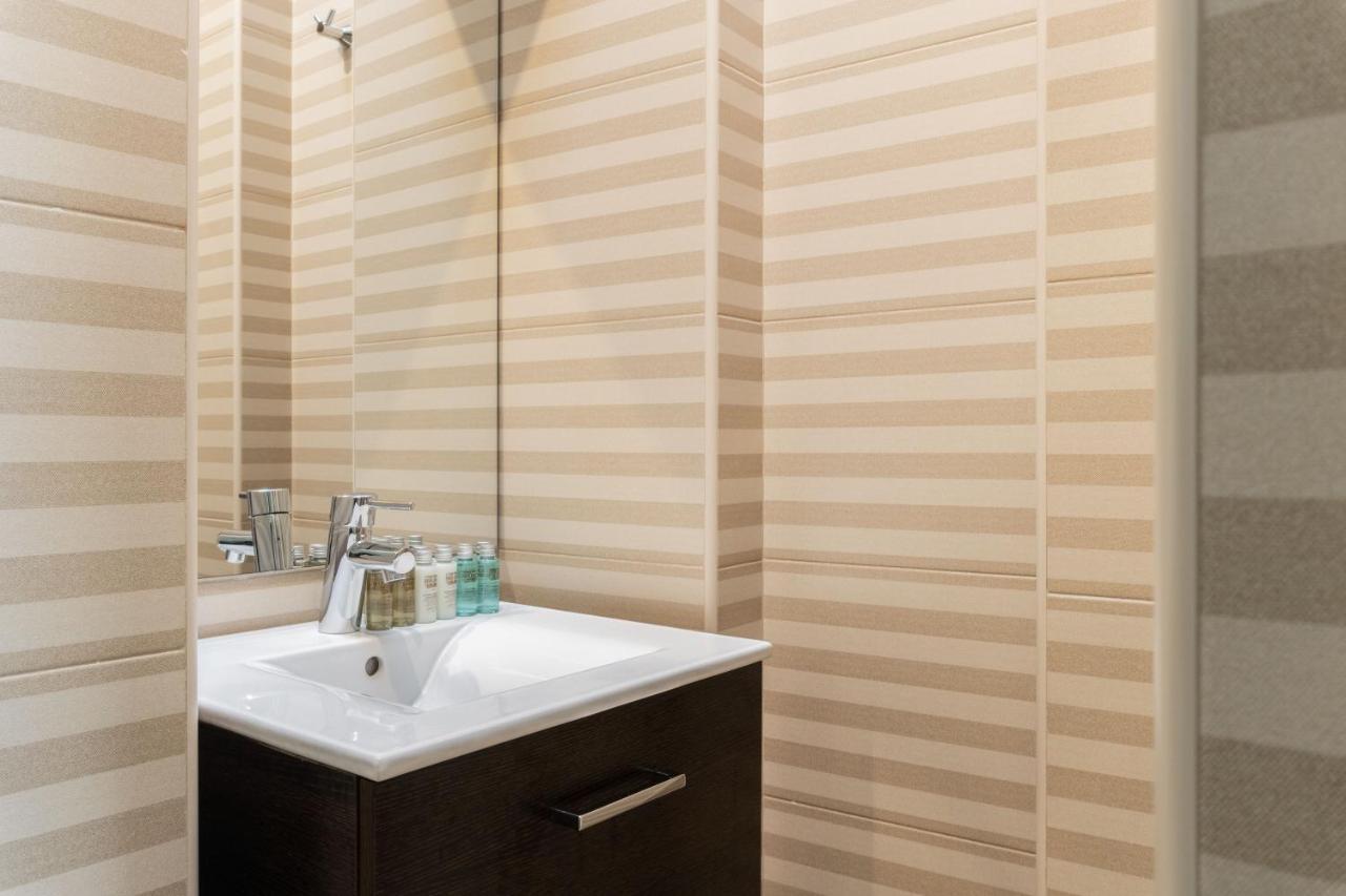 Minty Stay - Plaza Mayor 1 Bd Madrid Luaran gambar